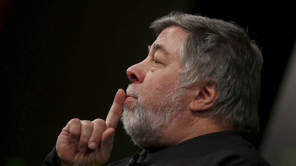 Ish-ortaku i Steve Jobs: Gjeni një mënyrë për t’u shkëputur nga Facebook-u