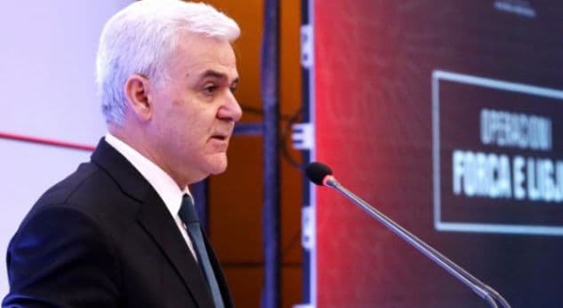 Xhafaj sifdon opozitën: Tani nuk jam ministër, le t'i provojë akuzat