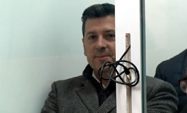 Apeli rikthen në burg ish-drejtorin e ARRSH-së, Dashamir Xhika