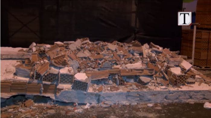 Tërmeti rrezikon pallatin në Yzberisht (VIDEO)