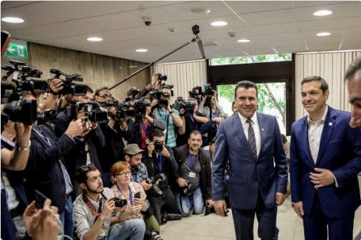 "Çështja e emrit", Zaev takon Tsipras: Kemi gjetur një opsion të pranueshëm për të dy palët