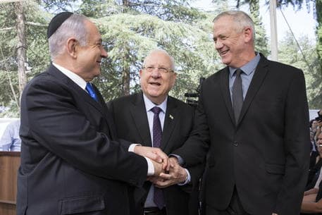 Izrael/ Gjykata e lartë miraton qeverinë Netanyahu-Gantz