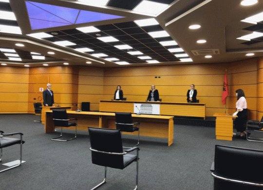 Drejtuesja e Prokurorisë së Kukësit kallëzon penalisht anëtarët e KPK