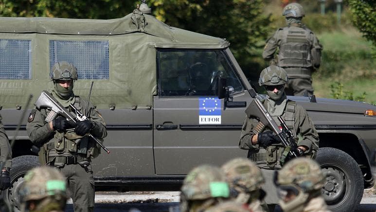 “Kërcënon” ambasada: Rusia do të reagojë nëse Bosnja bashkohet me NATO-n