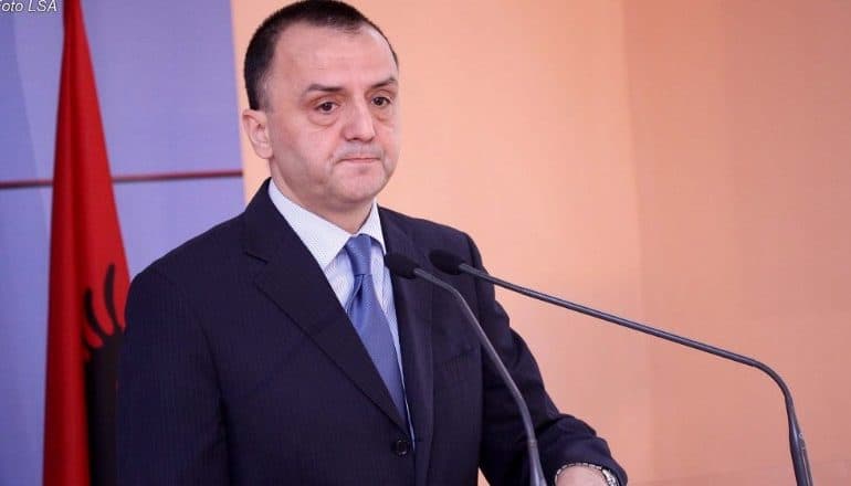 Artan Lame flet për pronat: Ligji ekzistues nuk mund të anulohet