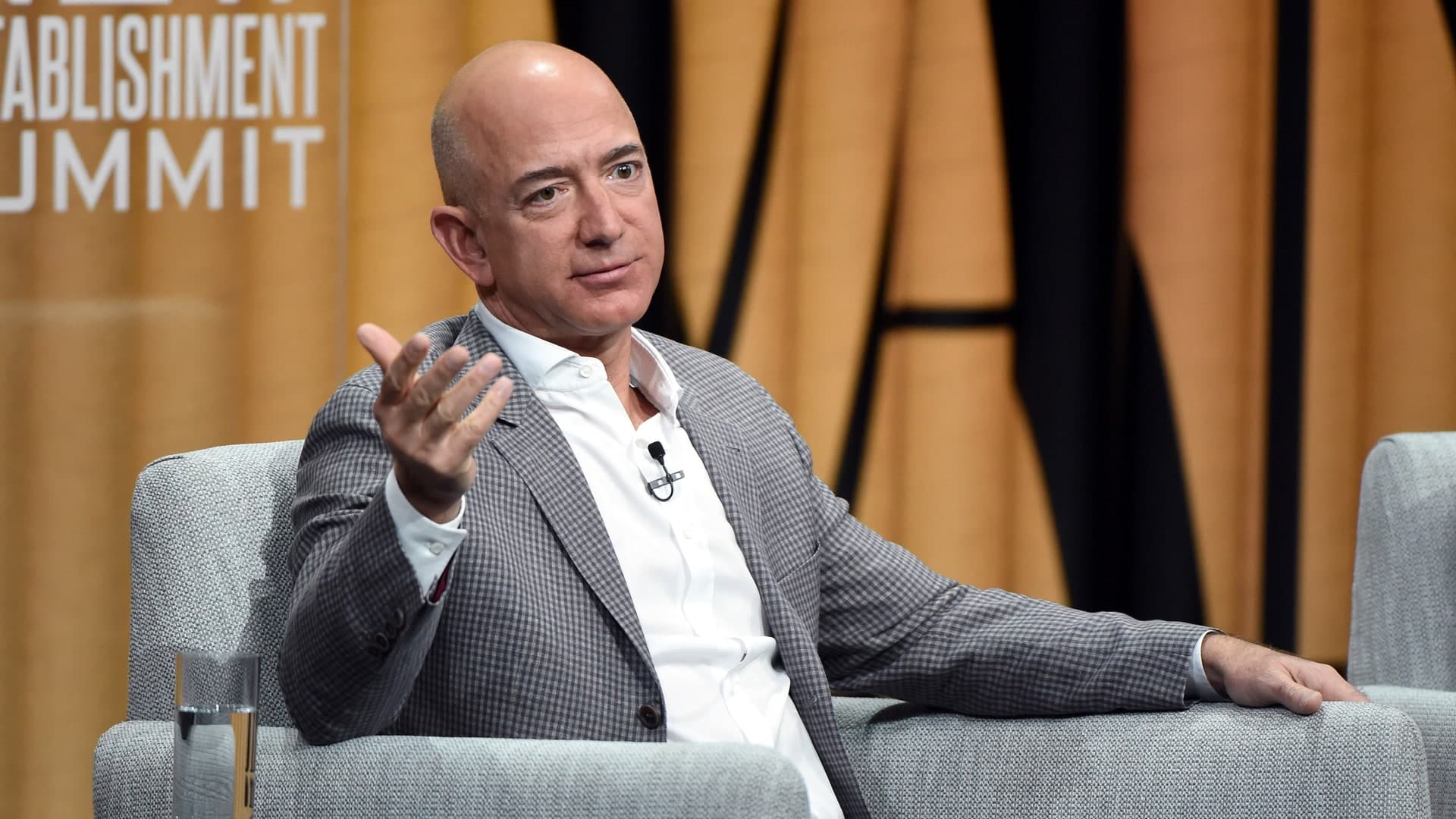 5 zakonet e Jeff Bezos që (ndoshta) duhet të fillosh t'i ndjekësh edhe ti!