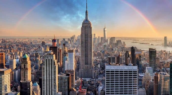 ”Empire State Building” mbush 90 vjeç