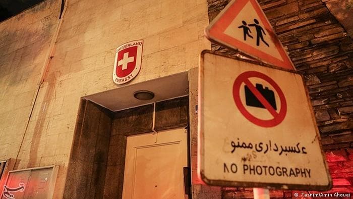 Iran, diplomatja zvicerane bie nga kati i 18-të