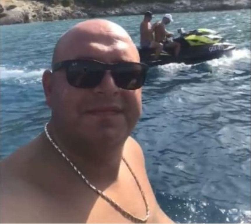 Prindërit iu gjetën të masakruar në valixhe, Taulant Pasho ekstradohet në Itali