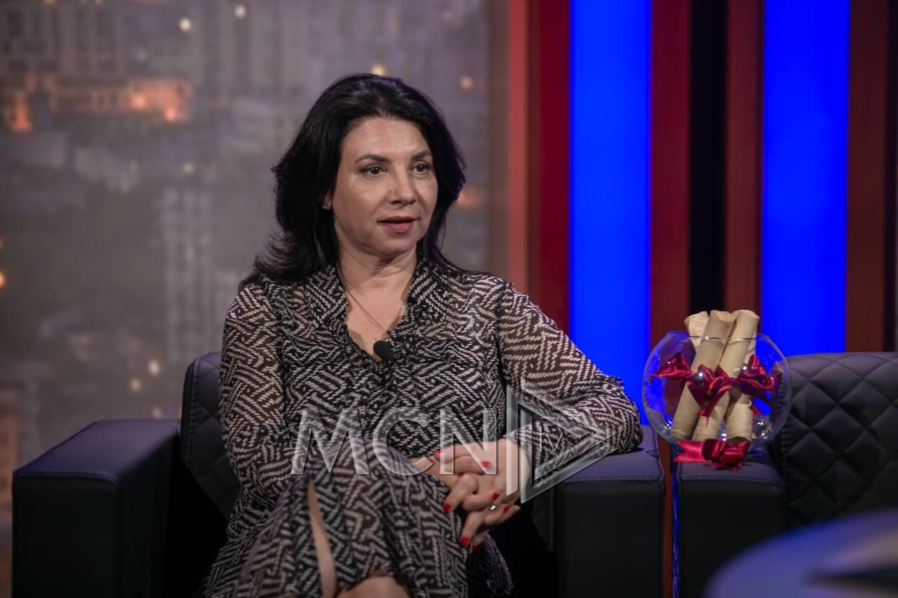 Xhunga flet për dhunën: Ka efekt absolutisht të keq, kur kam qenë e vogël babai më ka qëlluar