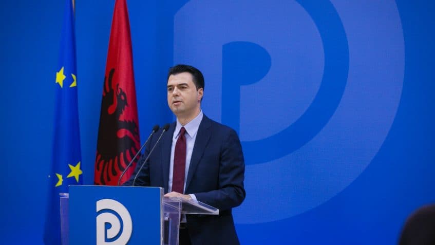Zgjedhjet brenda PD-së, Basha dorëzon formularin e rikandidimit