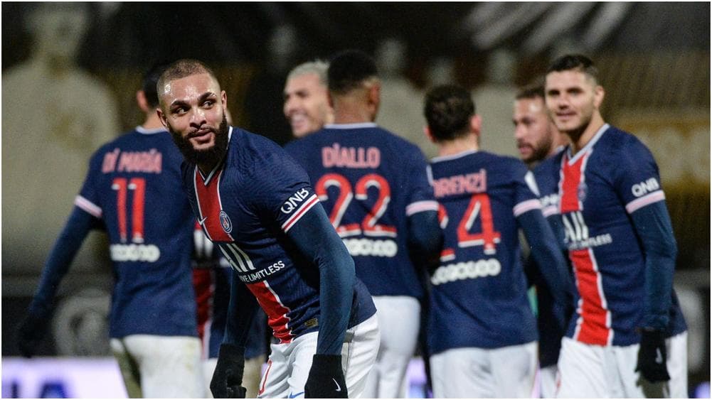 Parisi në ndjekje të Camavingas dhe Varane