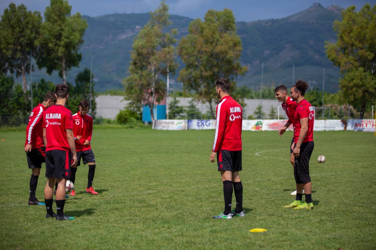 Tjetër dëmtim te Kombëtarja U-21, Bushi fton mbrojtësin Preka