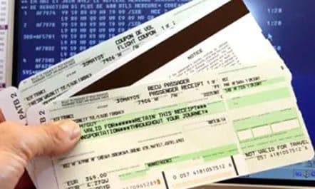 Shiste bileta të falsifikuara për udhëtime, kapet pas katër vitesh 32-vjeçarja