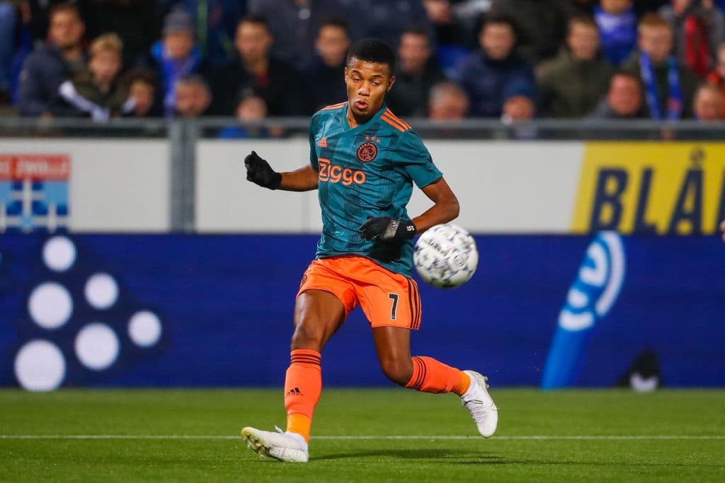 Ylli i Ajax arrestohet nga policia