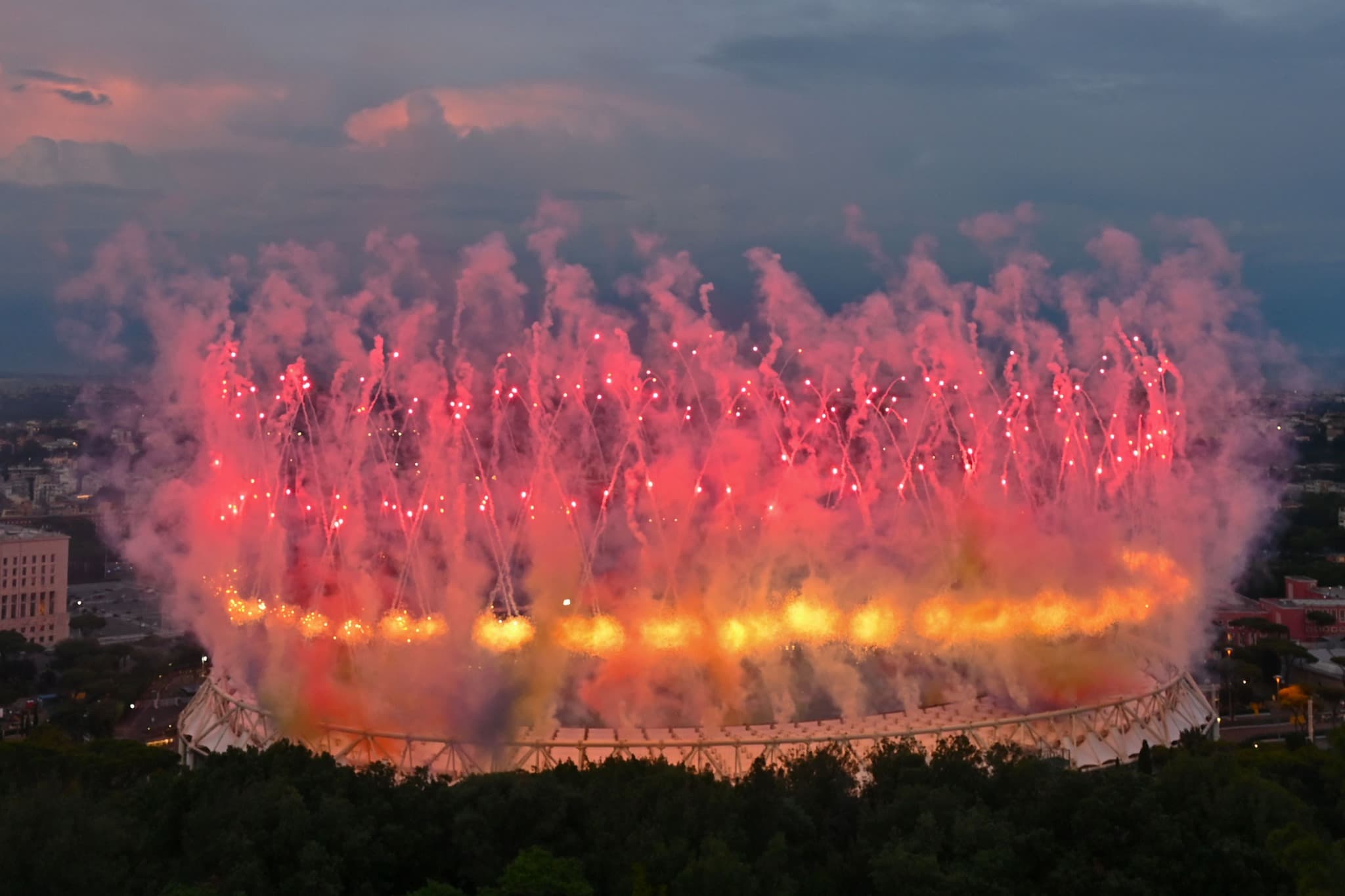 Starton Euro 2020, festë madhështore në “Olimpico” të Romës (VIDEO)