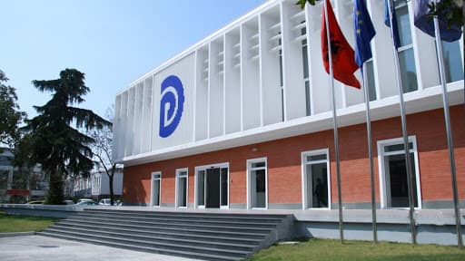 PD mbledh kryesinë e partisë, analizohet humbja e zgjedhjeve të 25 prillit