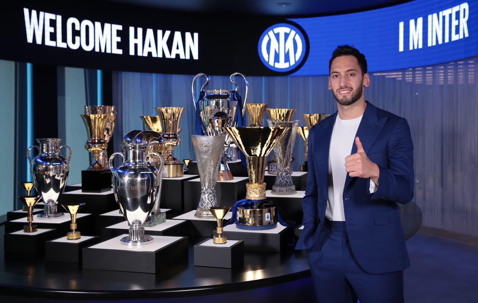 Calhanoglu zyrtarizohet te Interi, zbulohen detajet e marrëveshjes