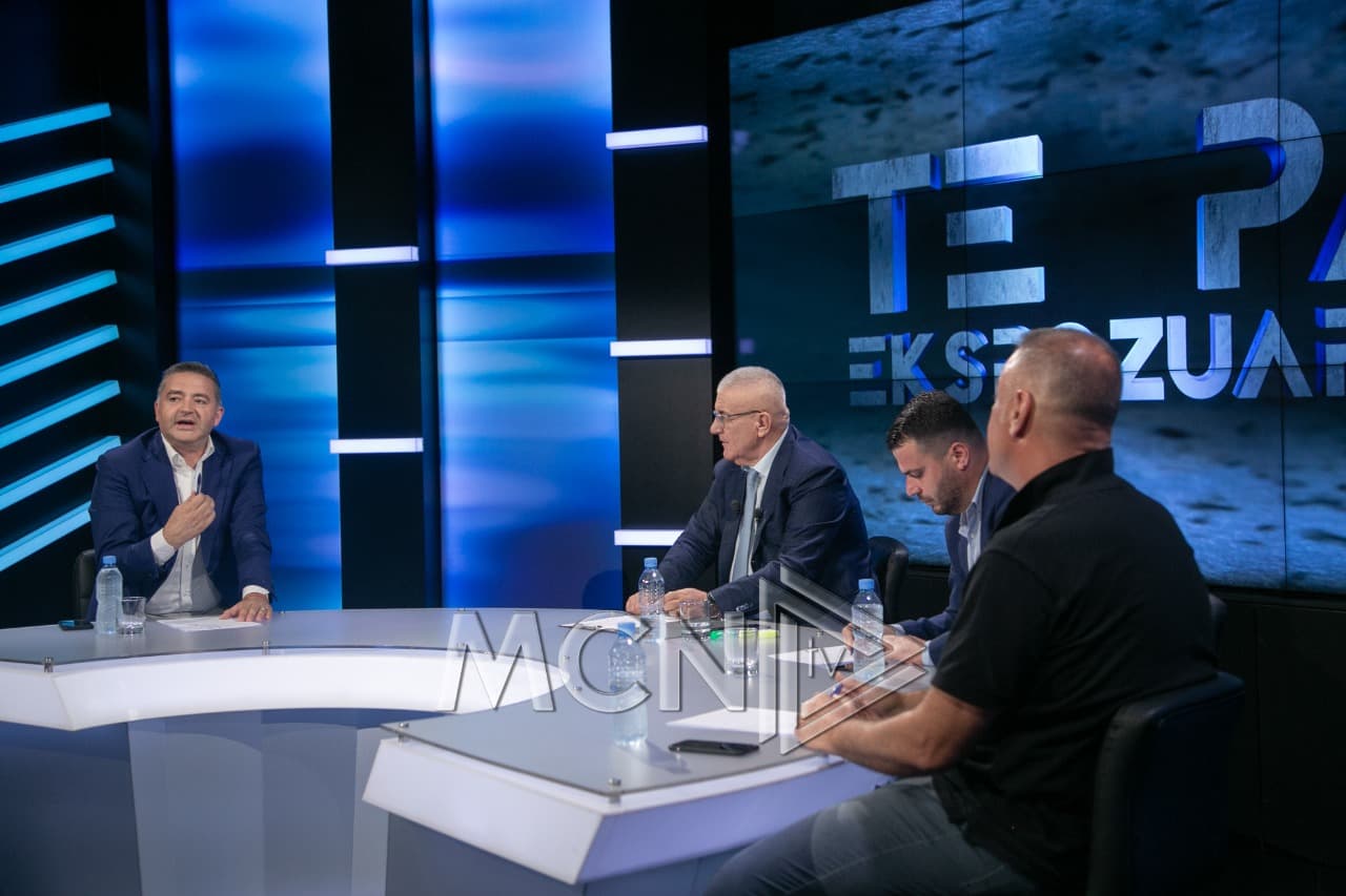 Udhëtarë apo turistë? Klosi: Për momentin numërojmë pasaportat