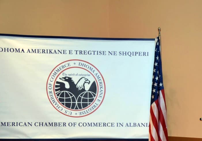 Dhoma Amerikane e Tregtisë investon në Shqipëri/ Yuri Kim: Rregulla të qarta që të zbatohen nga të gjithë