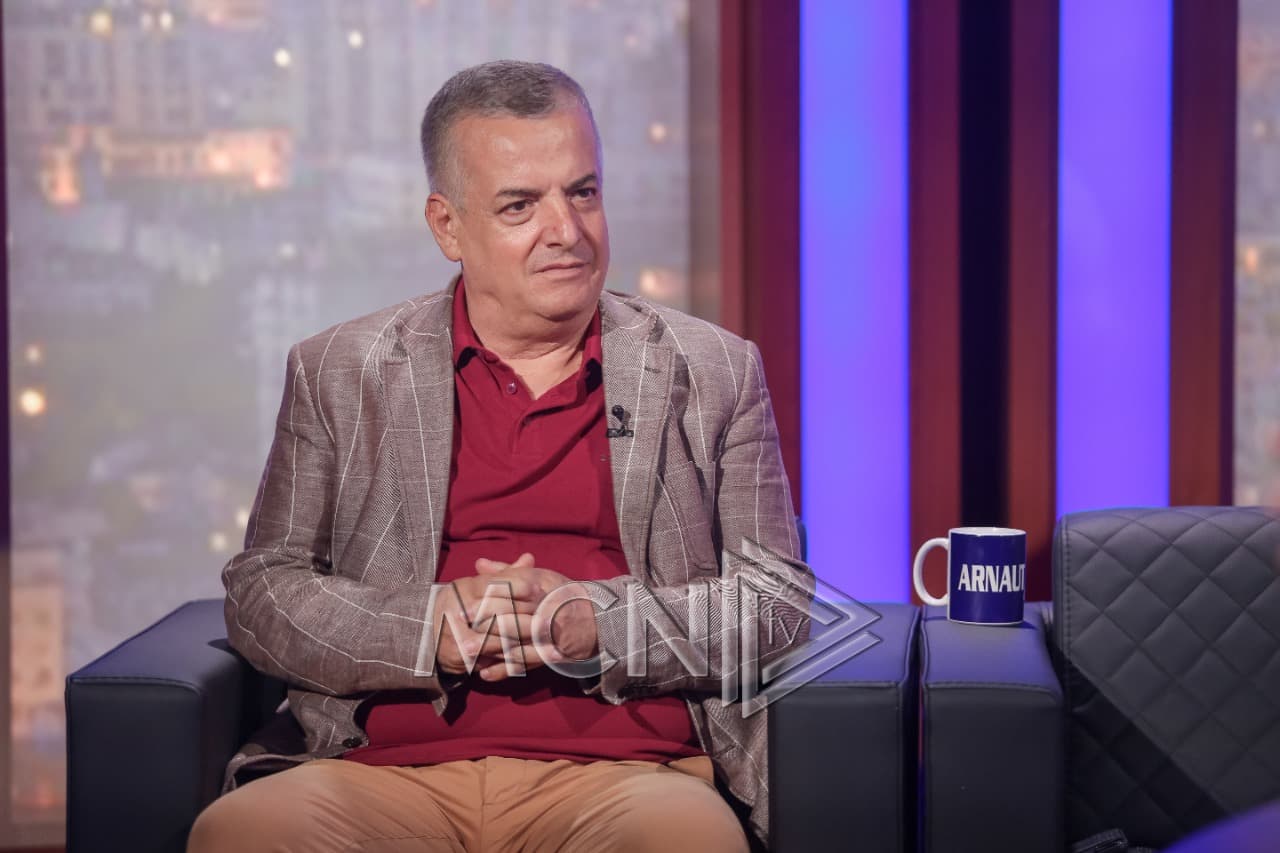 Të përbashkëtat e Abazoviç dhe Kurtit sipas Nazarkos