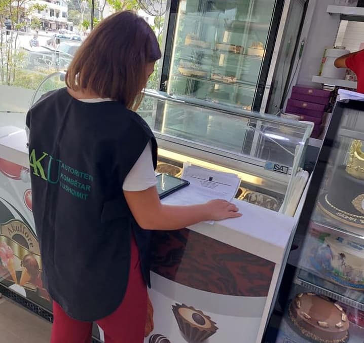 Akulloret në Tiranë me bakterie/ AKU në një ditë jep 28 masa paralajmëruese