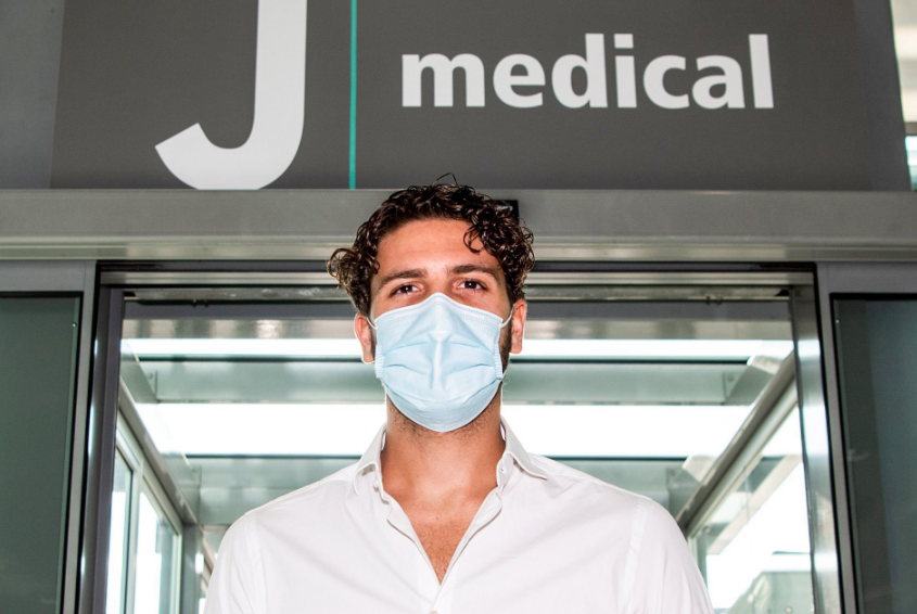 Locatelli transferohet te Juventusi, mesfushori kryen vizitat mjekësore