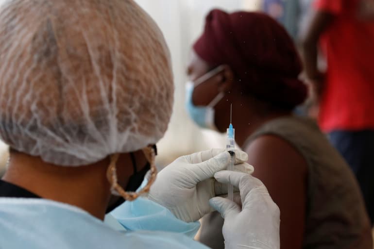 Në Guinea rikthehet ebola
