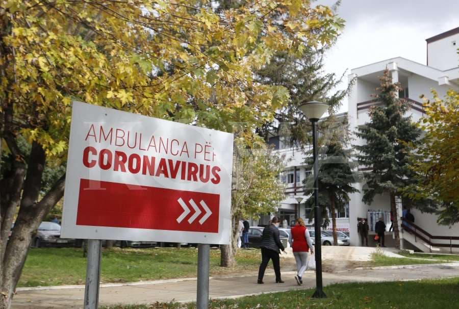 Covid në Kosovë, 17 të vdekur dhe mbi 1 mijë raste të reja