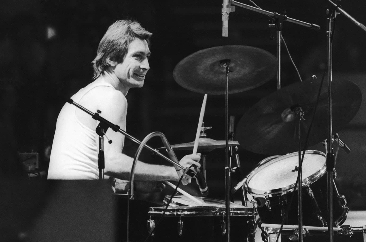 Ndahet nga jeta bateristi i Rolling Stones