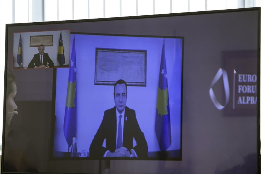 Kurti: Nga BE kemi marrë shumë shkopinj e pak karota