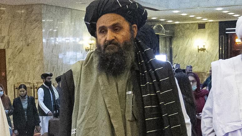 Talibanët shpallin qeverinë e re (VIDEO)