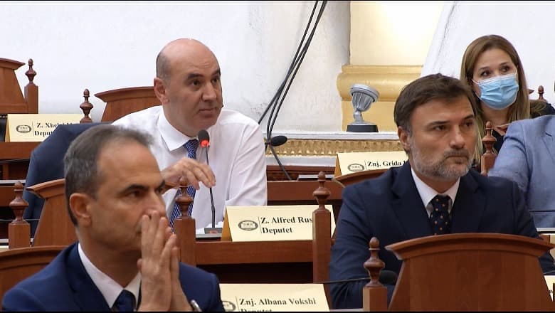 Rama mungon, opozita kërkon ndërprerjen e seancës, Basha refuzon të flasë