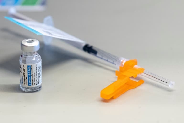 Sllovenia pezullon “Johnson & Johnson” pas vdekjes së një 20-vjeçareje
