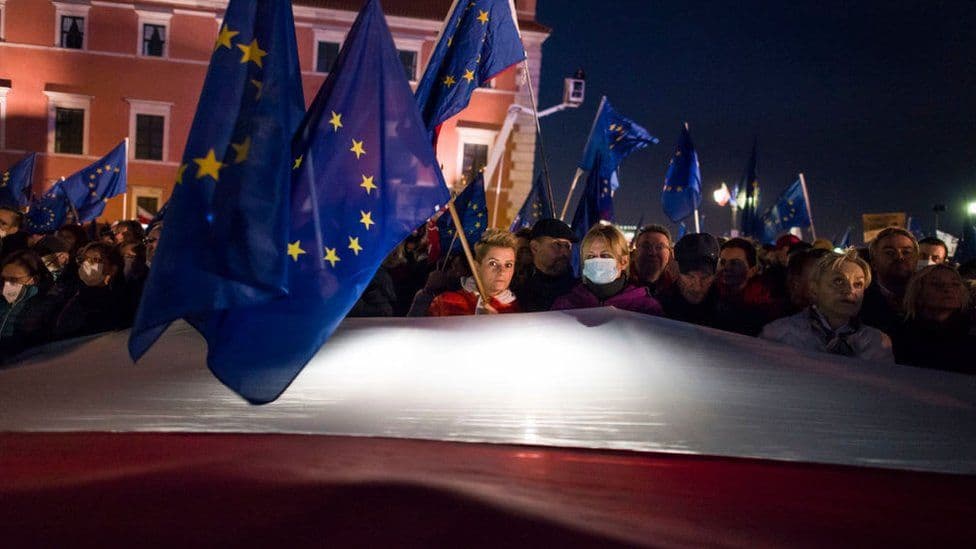 Frika nga dalja e BE-së, shpërthejnë protestat në Poloni