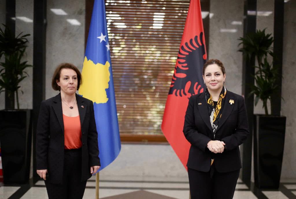 Xhaçka pas takimit me homologen Gërvalla: Shqipëria, avokate e pakompromis e Kosovës