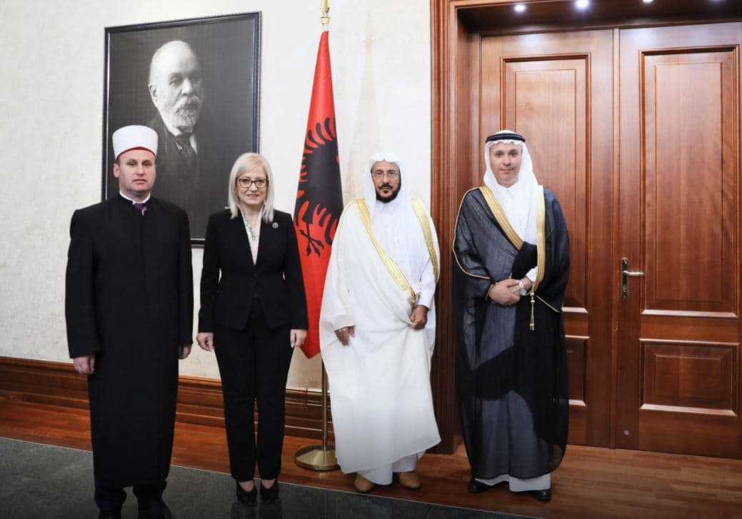 Nikolla me ministrin arab për Çështjet Islame: Harmonia fetare në Shqipëri, model për botën