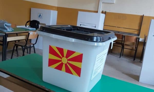 Maqedonia e Veriut voton të dielën për 44 komuna në balotazh