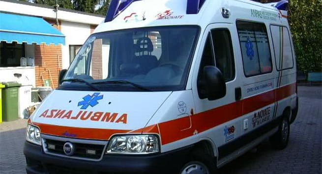 E rëndë në Tiranë, 24-vjeçari gjendet i vdekur në makinë