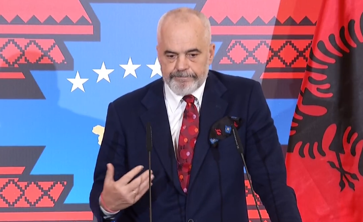 Rama në rolin e “fallxhorit”: Shqipëria dhe Kosova do bashkohen një ditë! Kush provokohet nga kjo, po i them se hodha fall