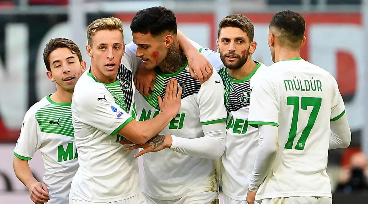 Humbja e dytë në kampionat, Milani zhgënjen ndaj Sassuolo (VIDEO)