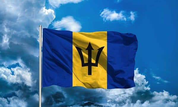 Barbados largon mbretëreshën Elisabet II, bëhet republika më e re në botë