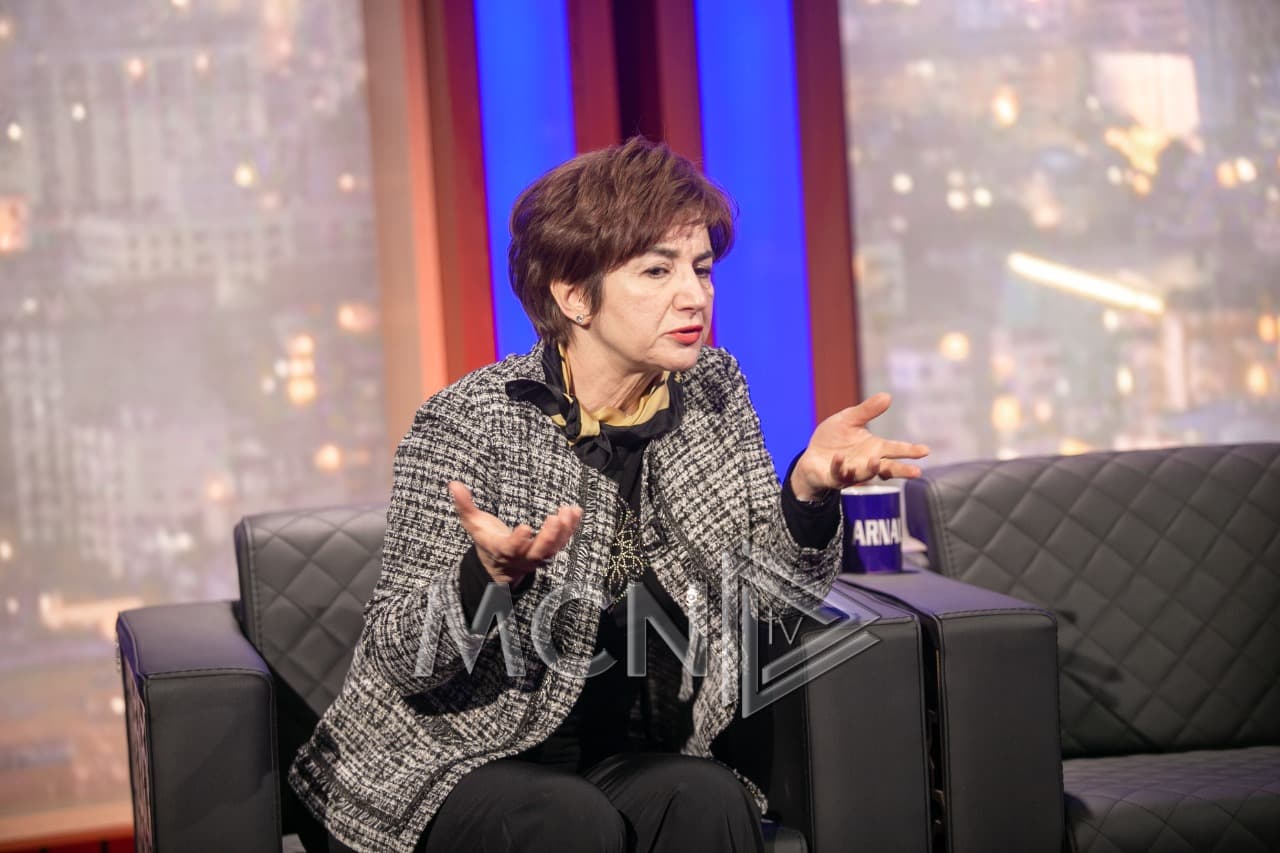 Omari: Gjuha shqipe po shkon drejt një rrjedhe të re që nuk e ndalon dot