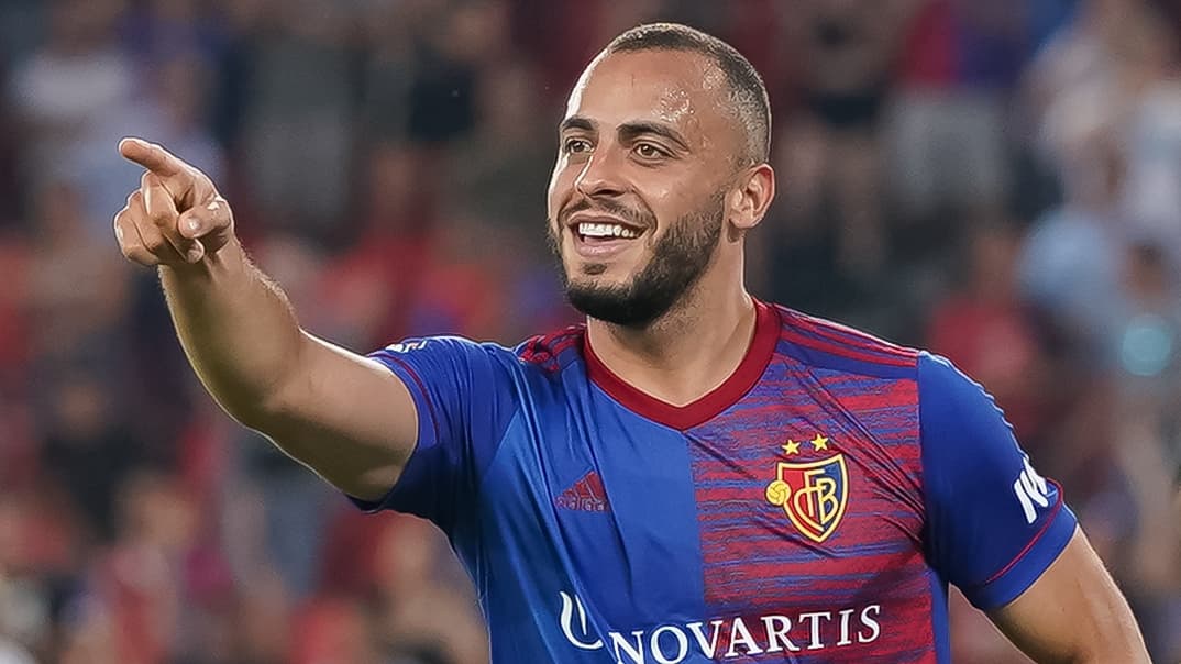 Barcelona, skeptike për Arthur Cabral