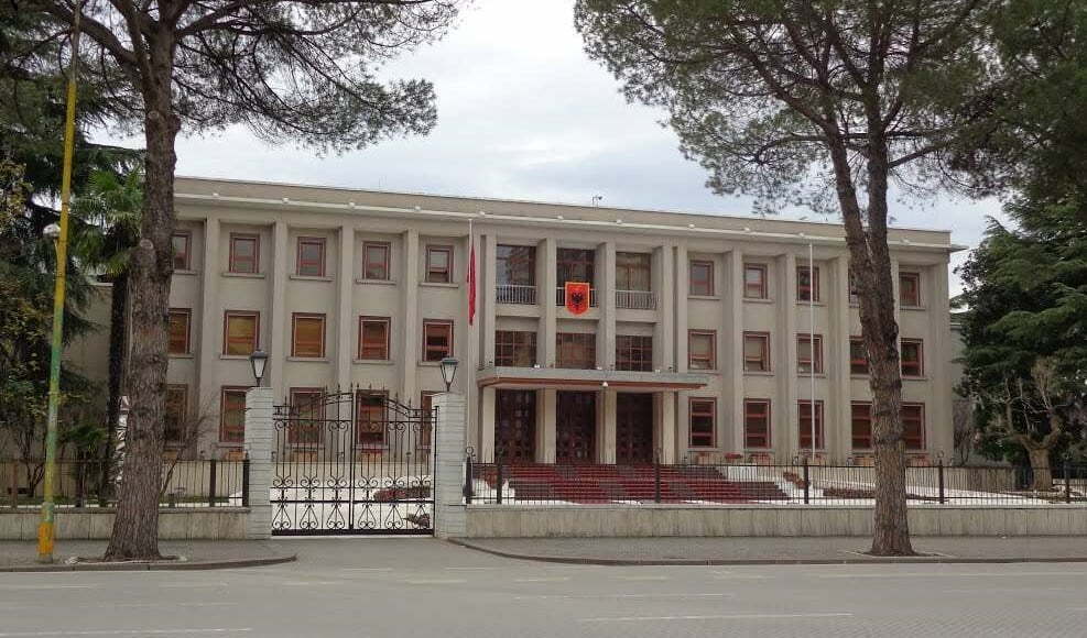 Zgjedhjet lokale/ Vendimi i Kushtetueses mbërrin në Presidencë, Blushi: Nesër do të ketë qëndrim zyrtar