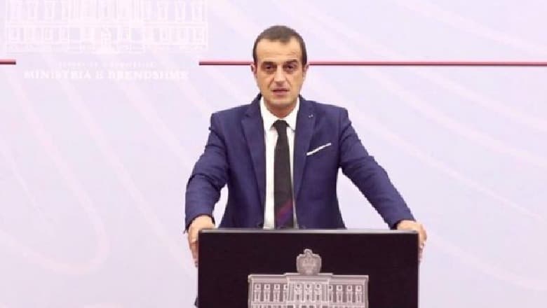 Dorëhiqet nga detyra Drejtori i Përgjithshëm i Gjendjes Civile