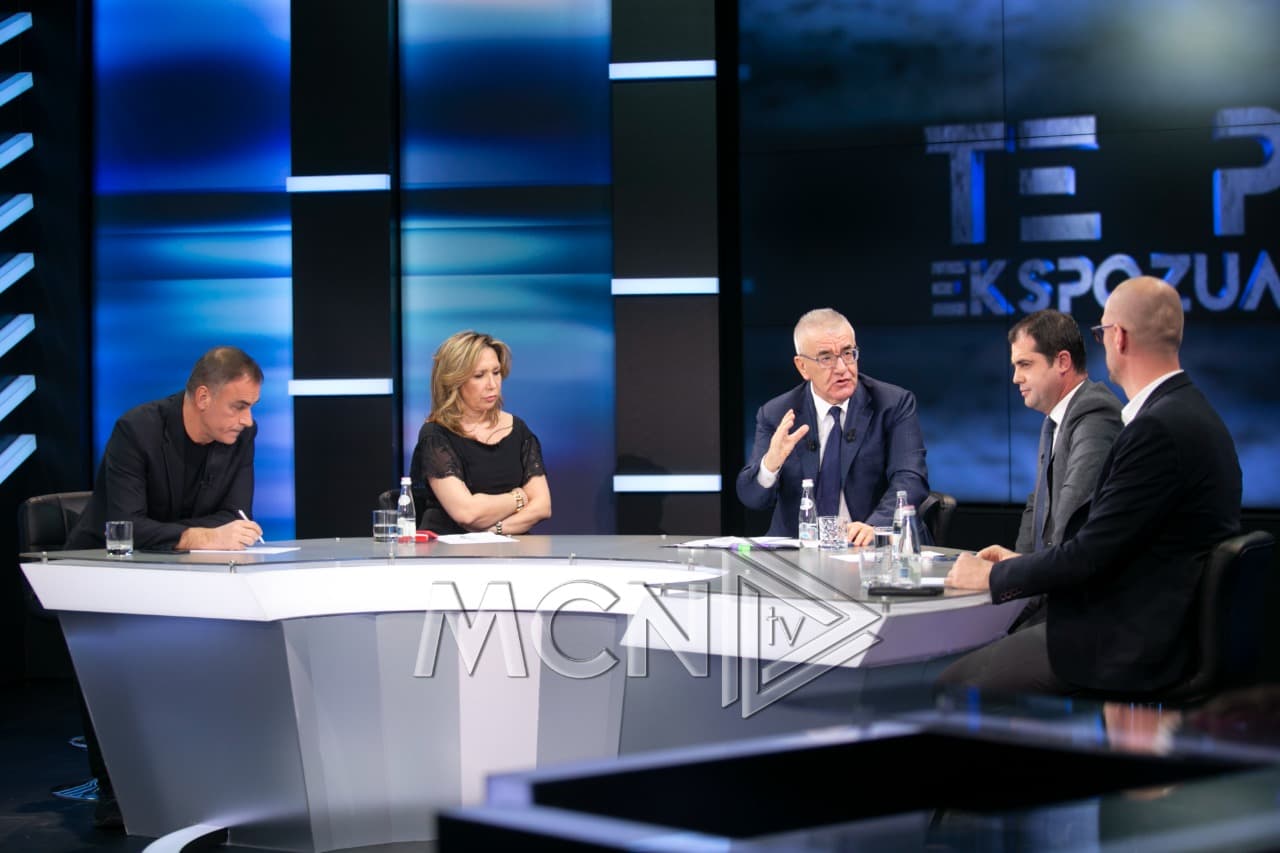 Debati me Kokalarin, Kola: Ekstremistët myslimanë i keni në foltore