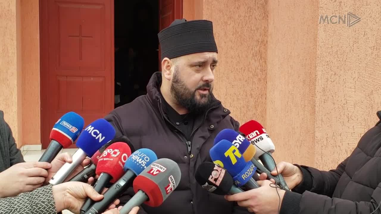 Kremtohet Krishtlindja serbe në Shkodër (VIDEO)