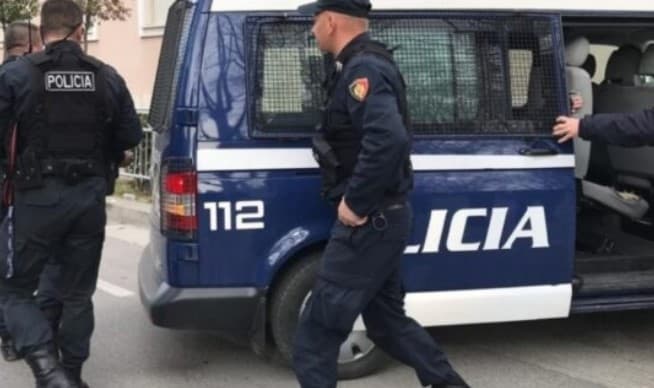 Posedonte lëndë narkotike, arrestohet 26-vjeçari në Tiranë