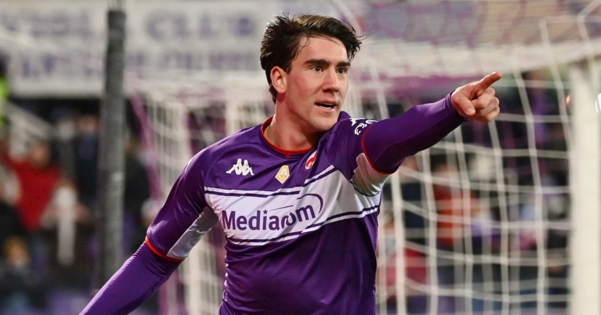 Arsenal : Gati 180 milionë për Vlahovic